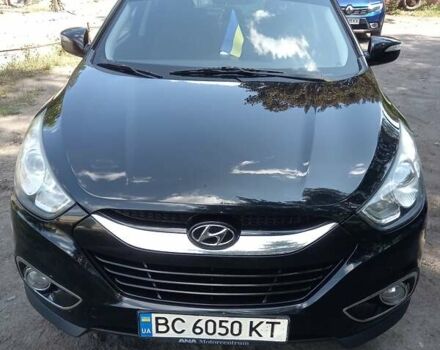 Чорний Хендай іх35, об'ємом двигуна 1.7 л та пробігом 300 тис. км за 10300 $, фото 1 на Automoto.ua