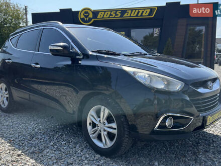 Черный Хендай их35, объемом двигателя 2 л и пробегом 178 тыс. км за 13700 $, фото 1 на Automoto.ua