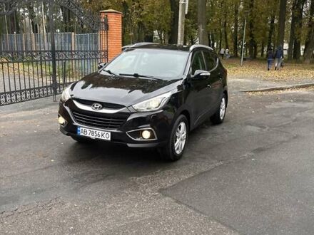 Черный Хендай их35, объемом двигателя 1.7 л и пробегом 194 тыс. км за 11999 $, фото 1 на Automoto.ua