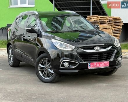 Черный Хендай их35, объемом двигателя 2 л и пробегом 202 тыс. км за 14950 $, фото 1 на Automoto.ua
