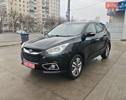 Черный Хендай их35, объемом двигателя 2 л и пробегом 203 тыс. км за 13850 $, фото 1 на Automoto.ua