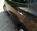 Коричневый Хендай их35, объемом двигателя 2 л и пробегом 375 тыс. км за 8900 $, фото 4 на Automoto.ua