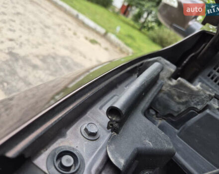 Коричневий Хендай іх35, об'ємом двигуна 2 л та пробігом 263 тис. км за 11200 $, фото 24 на Automoto.ua