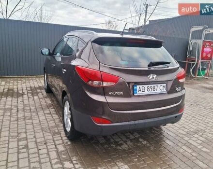 Коричневый Хендай их35, объемом двигателя 1.7 л и пробегом 309 тыс. км за 11500 $, фото 8 на Automoto.ua