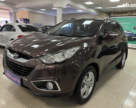 Хендай их35 2011 в Кропивницком (Кировограде) на Automoto.ua Коричневый Хендай их35, объемом двигателя 0 л и пробегом 167 тыс. км за 11900 $, фото 5 на Automoto.ua