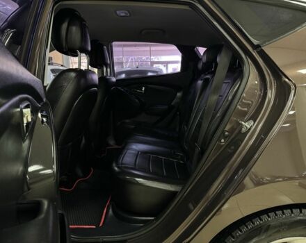 Хендай их35 2011 в Кропивницком (Кировограде) на Automoto.ua Коричневый Хендай их35, объемом двигателя 2 л и пробегом 167 тыс. км за 11900 $, фото 9 на Automoto.ua