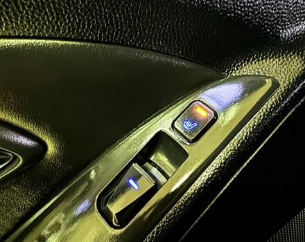 Хендай их35 2011 в Кропивницком (Кировограде) на Automoto.ua Коричневый Хендай их35, объемом двигателя 2 л и пробегом 167 тыс. км за 11900 $, фото 7 на Automoto.ua