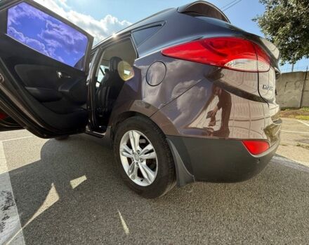 Хендай их35 2011 в Киеве на Automoto.ua Коричневый Хендай их35, объемом двигателя 2 л и пробегом 342 тыс. км за 11000 $, фото 18 на Automoto.ua