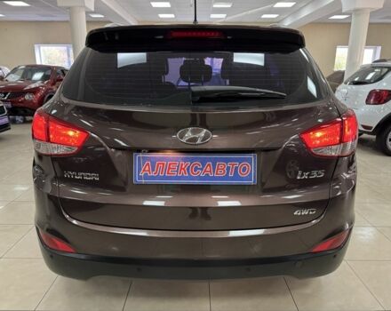 Хендай их35 2011 в Кропивницком (Кировограде) на Automoto.ua Коричневый Хендай их35, объемом двигателя 2 л и пробегом 167 тыс. км за 11900 $, фото 5 на Automoto.ua