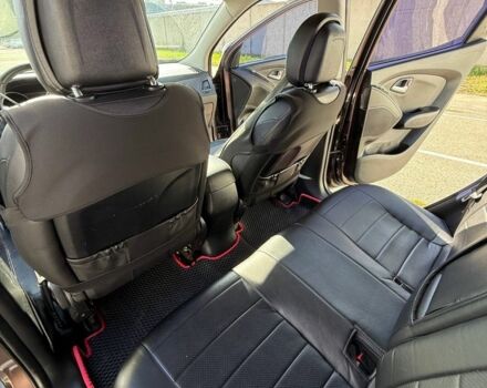 Хендай их35 2011 в Киеве на Automoto.ua Коричневый Хендай их35, объемом двигателя 2 л и пробегом 342 тыс. км за 11000 $, фото 13 на Automoto.ua