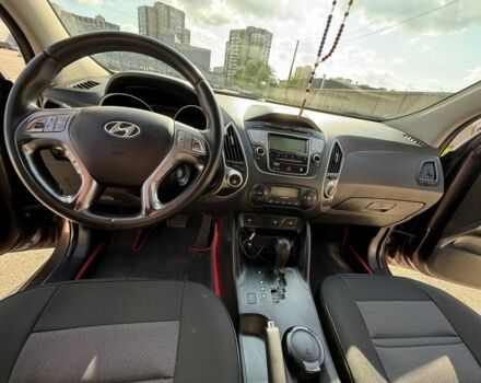 Хендай их35 2011 в Киеве на Automoto.ua Коричневый Хендай их35, объемом двигателя 2 л и пробегом 342 тыс. км за 11000 $, фото 11 на Automoto.ua