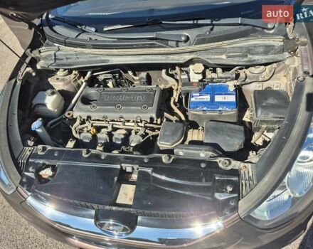 Коричневый Хендай их35, объемом двигателя 2 л и пробегом 115 тыс. км за 13000 $, фото 11 на Automoto.ua