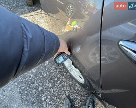 Коричневый Хендай их35, объемом двигателя 2 л и пробегом 184 тыс. км за 16450 $, фото 56 на Automoto.ua