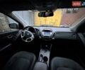 Коричневий Хендай іх35, об'ємом двигуна 2 л та пробігом 226 тис. км за 11500 $, фото 5 на Automoto.ua