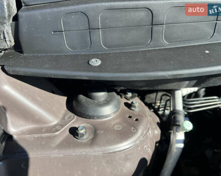 Коричневый Хендай их35, объемом двигателя 2 л и пробегом 184 тыс. км за 16450 $, фото 27 на Automoto.ua