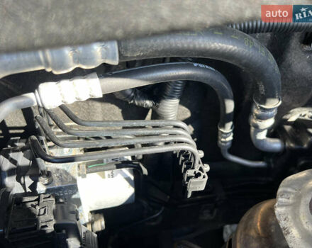 Коричневый Хендай их35, объемом двигателя 2 л и пробегом 184 тыс. км за 16450 $, фото 28 на Automoto.ua