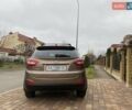 Коричневый Хендай их35, объемом двигателя 2 л и пробегом 63 тыс. км за 16000 $, фото 2 на Automoto.ua