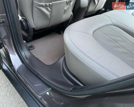 Коричневий Хендай іх35, об'ємом двигуна 2 л та пробігом 176 тис. км за 14500 $, фото 36 на Automoto.ua