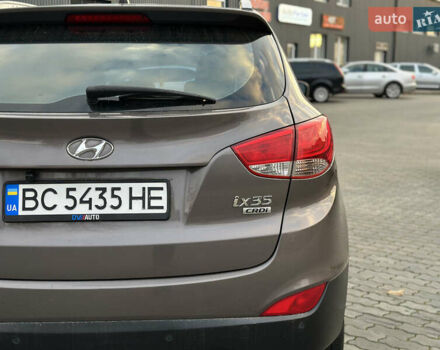 Коричневый Хендай их35, объемом двигателя 1.7 л и пробегом 217 тыс. км за 12499 $, фото 21 на Automoto.ua