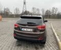 Коричневый Хендай их35, объемом двигателя 2 л и пробегом 185 тыс. км за 10615 $, фото 2 на Automoto.ua