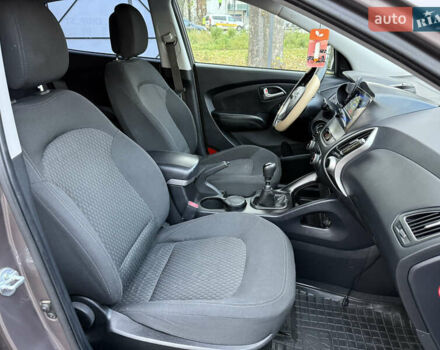 Хендай их35 2013 в Стрые на Automoto.ua Коричневый Хендай их35, объемом двигателя 1.7 л и пробегом 218 тыс. км за 12700 $, фото 59 на Automoto.ua