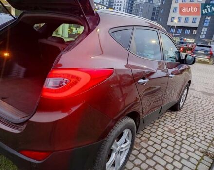 Коричневий Хендай іх35, об'ємом двигуна 2 л та пробігом 176 тис. км за 13700 $, фото 9 на Automoto.ua