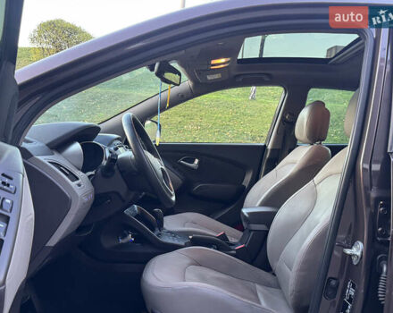 Коричневий Хендай іх35, об'ємом двигуна 2 л та пробігом 176 тис. км за 14500 $, фото 29 на Automoto.ua