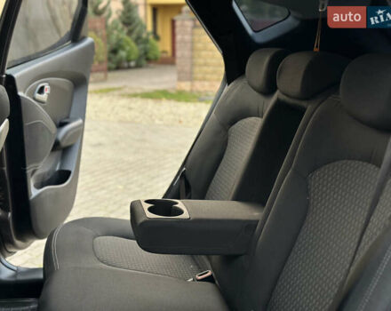 Коричневый Хендай их35, объемом двигателя 1.7 л и пробегом 217 тыс. км за 12499 $, фото 34 на Automoto.ua