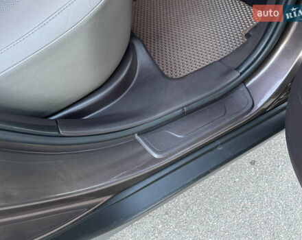 Коричневий Хендай іх35, об'ємом двигуна 2 л та пробігом 176 тис. км за 14500 $, фото 37 на Automoto.ua