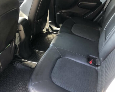 Коричневий Хендай іх35, об'ємом двигуна 2 л та пробігом 191 тис. км за 12500 $, фото 20 на Automoto.ua