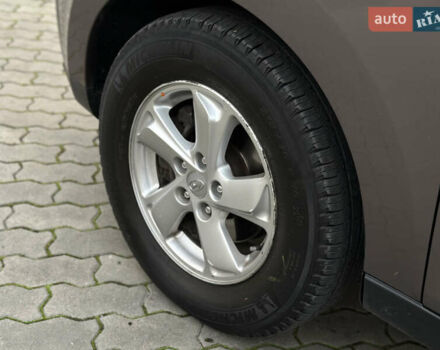 Коричневый Хендай их35, объемом двигателя 1.7 л и пробегом 217 тыс. км за 12499 $, фото 23 на Automoto.ua