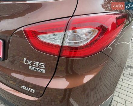 Коричневий Хендай іх35, об'ємом двигуна 2 л та пробігом 211 тис. км за 17400 $, фото 45 на Automoto.ua