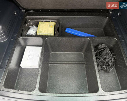 Коричневий Хендай іх35, об'ємом двигуна 2 л та пробігом 211 тис. км за 17400 $, фото 54 на Automoto.ua