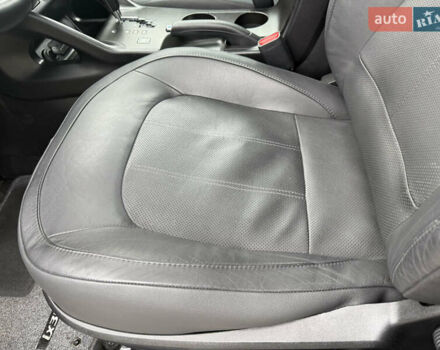 Коричневий Хендай іх35, об'ємом двигуна 2 л та пробігом 211 тис. км за 17400 $, фото 100 на Automoto.ua