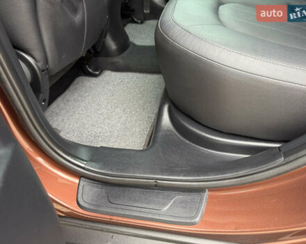 Коричневий Хендай іх35, об'ємом двигуна 2 л та пробігом 211 тис. км за 17400 $, фото 85 на Automoto.ua