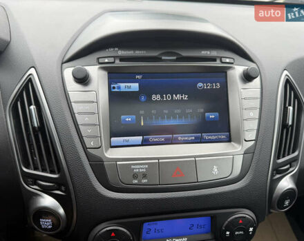 Коричневий Хендай іх35, об'ємом двигуна 2 л та пробігом 211 тис. км за 17400 $, фото 26 на Automoto.ua