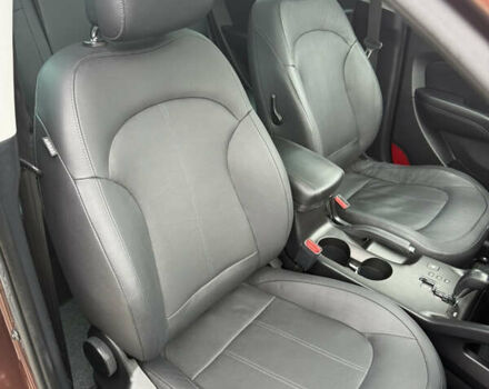 Коричневий Хендай іх35, об'ємом двигуна 2 л та пробігом 211 тис. км за 17400 $, фото 68 на Automoto.ua