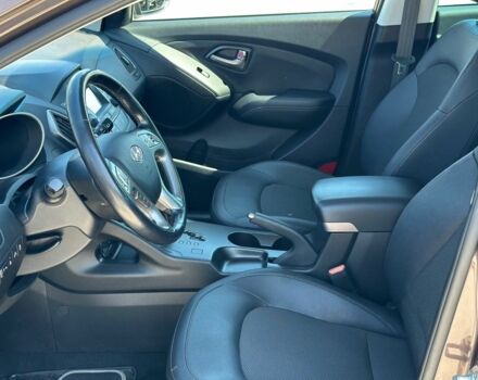 Хендай их35 2014 в Одессе на Automoto.ua Коричневый Хендай их35, объемом двигателя 2 л и пробегом 181 тыс. км за 8400 $, фото 12 на Automoto.ua