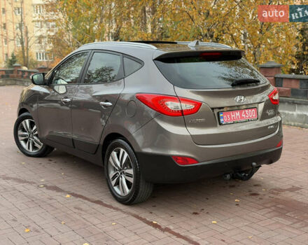 Коричневий Хендай іх35, об'ємом двигуна 2 л та пробігом 230 тис. км за 15300 $, фото 53 на Automoto.ua