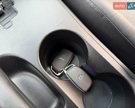 Коричневий Хендай іх35, об'ємом двигуна 2 л та пробігом 230 тис. км за 15300 $, фото 47 на Automoto.ua