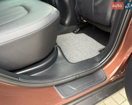 Коричневий Хендай іх35, об'ємом двигуна 2 л та пробігом 211 тис. км за 17400 $, фото 75 на Automoto.ua