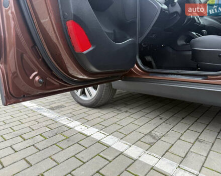 Коричневий Хендай іх35, об'ємом двигуна 2 л та пробігом 211 тис. км за 17400 $, фото 93 на Automoto.ua