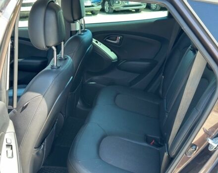 Хендай их35 2014 в Одессе на Automoto.ua Коричневый Хендай их35, объемом двигателя 2 л и пробегом 181 тыс. км за 8400 $, фото 15 на Automoto.ua