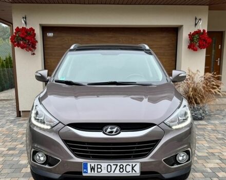 Коричневый Хендай их35, объемом двигателя 1.6 л и пробегом 144 тыс. км за 8800 $, фото 2 на Automoto.ua