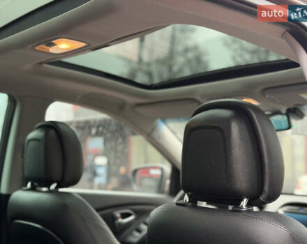 Коричневий Хендай іх35, об'ємом двигуна 2 л та пробігом 230 тис. км за 14300 $, фото 30 на Automoto.ua