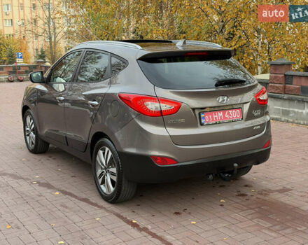 Коричневий Хендай іх35, об'ємом двигуна 2 л та пробігом 230 тис. км за 15300 $, фото 75 на Automoto.ua
