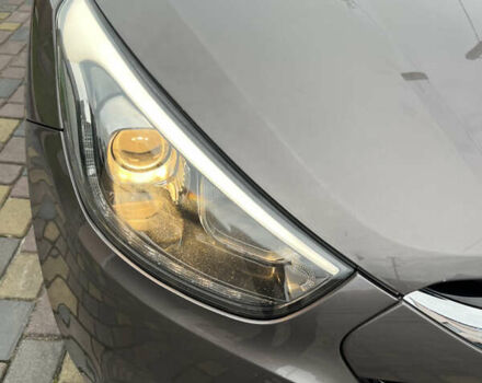 Коричневый Хендай их35, объемом двигателя 2 л и пробегом 223 тыс. км за 14500 $, фото 72 на Automoto.ua