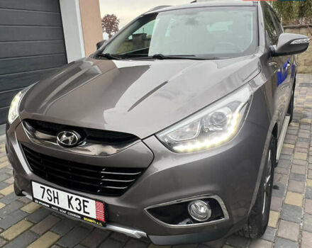 Коричневый Хендай их35, объемом двигателя 2 л и пробегом 223 тыс. км за 14500 $, фото 10 на Automoto.ua