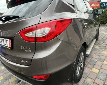 Коричневый Хендай их35, объемом двигателя 2 л и пробегом 223 тыс. км за 14500 $, фото 37 на Automoto.ua