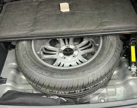 Коричневый Хендай их35, объемом двигателя 2 л и пробегом 223 тыс. км за 14500 $, фото 68 на Automoto.ua